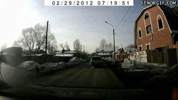 car_crashed_snow