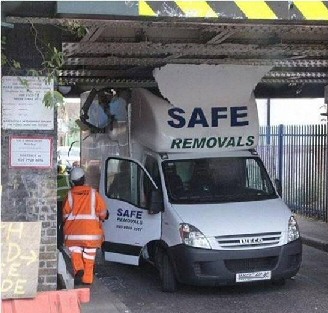 car_crash_safe_removals